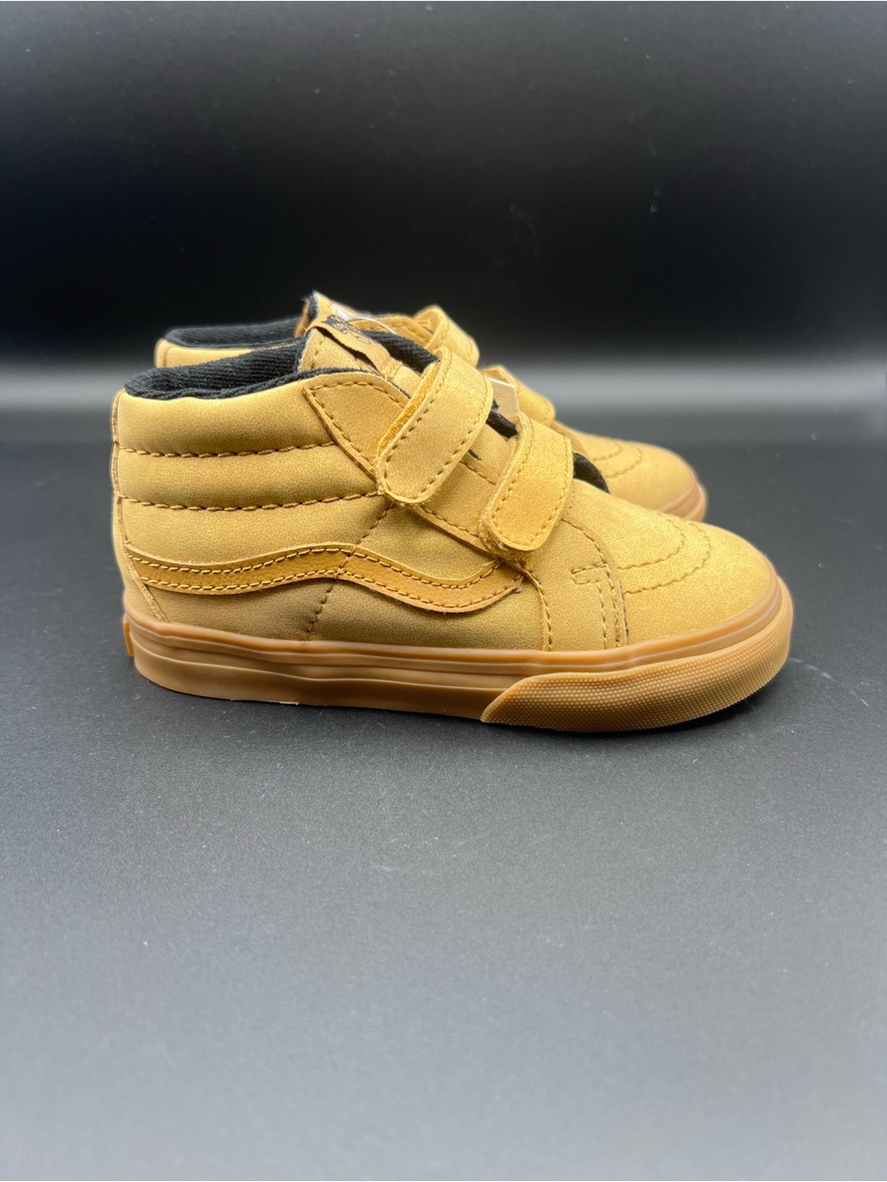 Kids High-Top VANS Sneakers in Mustard Yellow - Velcro Closure